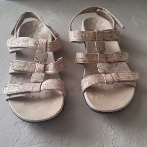 Size 9 Vionic Amber Tan/Gold Cork 3-Strap  Women Sandals